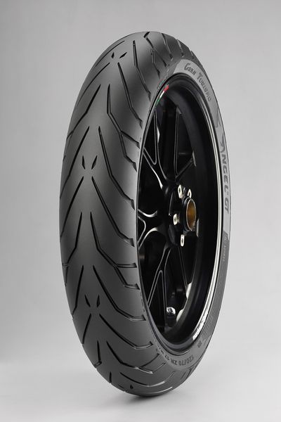 Anvelopă PIRELLI 120/70ZR17 TL 58W ANGEL GT